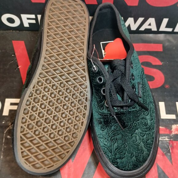 Vans Men's 4.5/Women's 6 Authentic Jungle Green Velvet Black VN0A5KRD8E8 - Picture 4 of 12